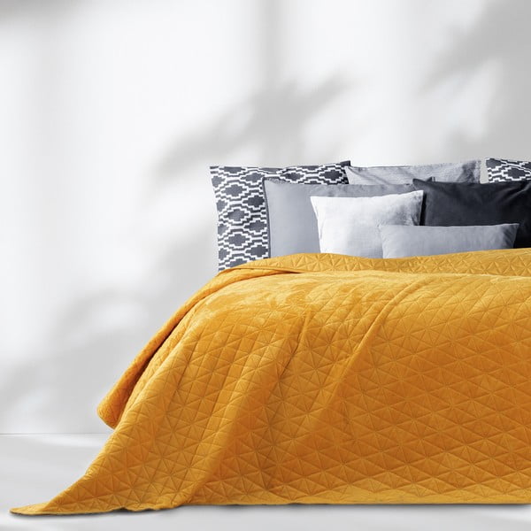 Жълта покривка за легло Honey, 260 x 240 cm Laila - AmeliaHome