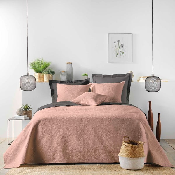 Розово покривало за легло от микрофибър 220x240 cm Romane – douceur d'intérieur