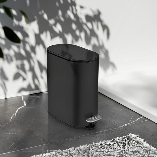 Матово черно стоманено кошче за боклук с педал 5 l Collungo – Wenko-image-1
