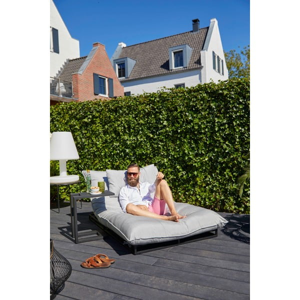 Черен градински шезлонг с бежови възглавници Ексклузивно - Hartman-image-4