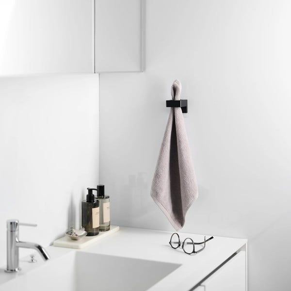 Черен пластмасов мултифункционален държач Film Hook – YAMAZAKI-image-2