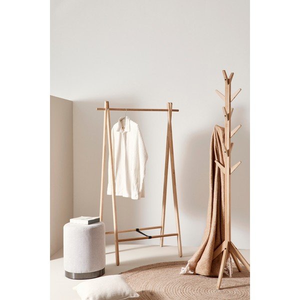 Черна стойка за дрехи от масивна бреза 91x151x50 cm Daiki – Yes Everyday-image-1