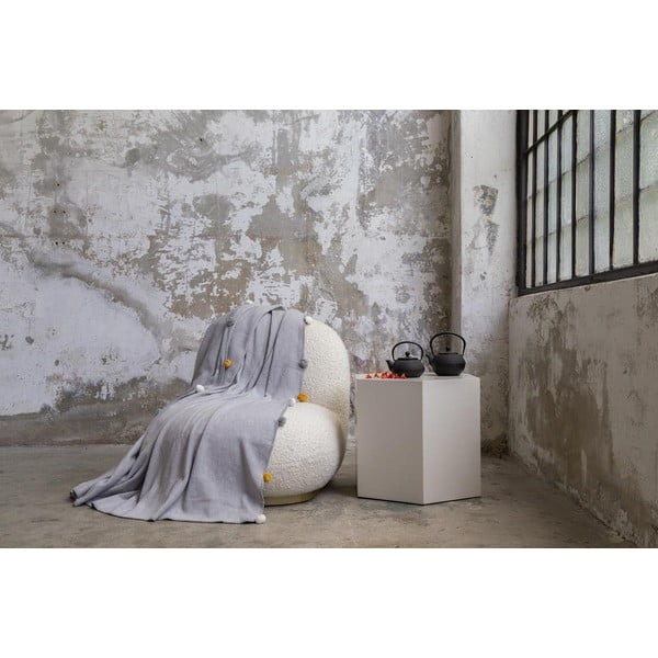 Сиво покривало за легло от флийс 150x200 cm Pom Pom – Mijolnir-image-2