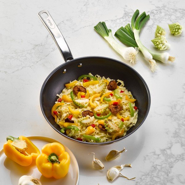 Уок тиган с незалепващо покритие от неръждаема стомана ø 28 cm Intuition B8171944 – Tefal-image-1