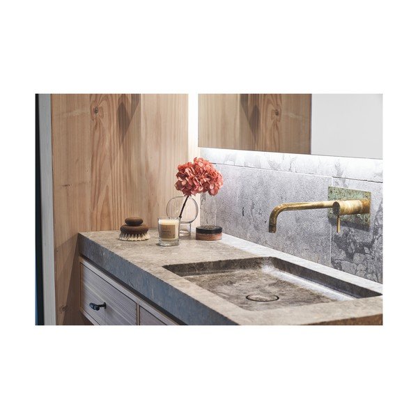 Ароматна свещ с време на горене 40 h Kras: Jasmine & Vanilla – Villa Collection-image-2