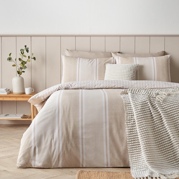 Бежово двойно  3 части спално бельо 200x200 cm Banded Stripe – Catherine Lansfield-image-3