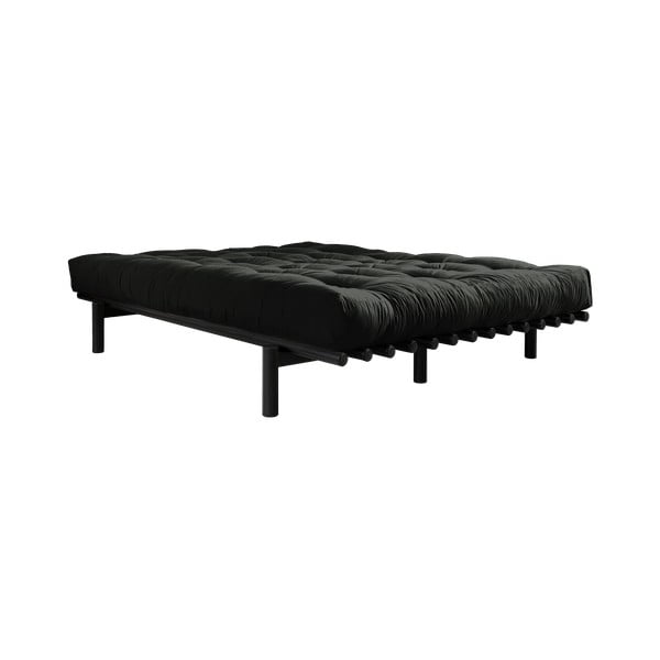Dvoulůžková postel z borovicového dřeva s matrací Karup Design Pace Comfort Mat Black/Black, 140 x 200 cm