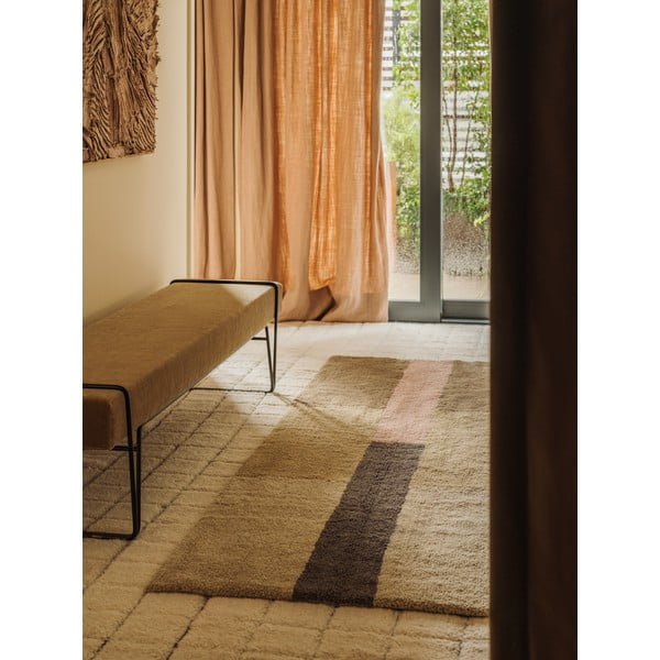 Ръчно изработена вълнена пътека 80x230 cm Chroma Dusty Pink – Lorena Canals-image-1