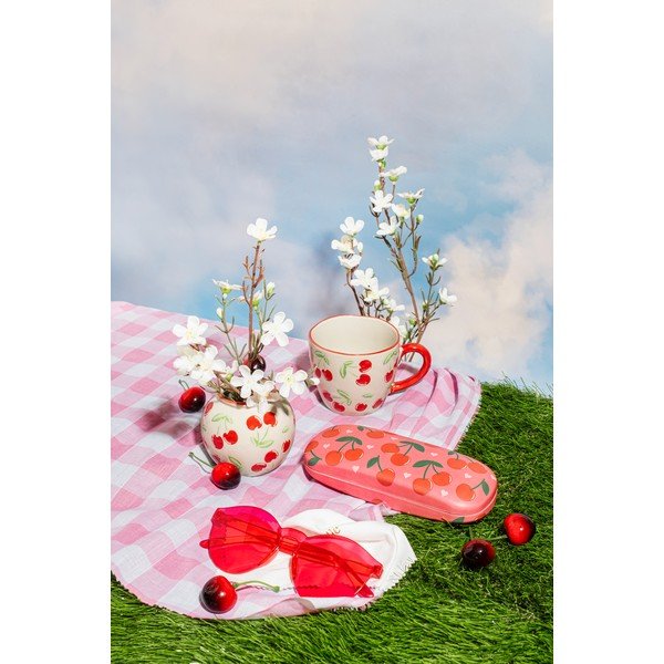Бежова керамична чаша 250 ml Cherries – Sass & Belle-image-2
