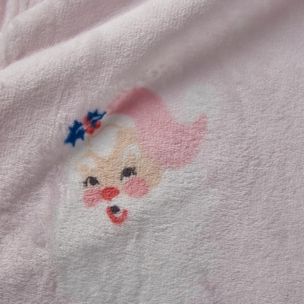 Светлорозово одеяло с коледен мотив от микроплюш 130x170 cm Vintage Christmas Santa – Catherine Lansfield-image-2