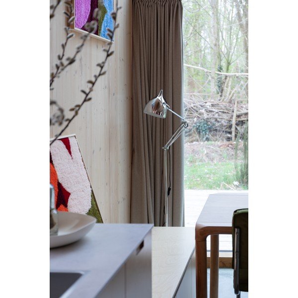 Подова лампа с огъваща се структура в сребрист цвят с метален абажур (височина 137 cm) Reader – Zuiver-image-3