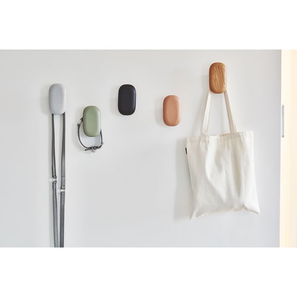 Черна стенна кука от дъбово дърво Gemma Oak Black – MiaCara-image-3