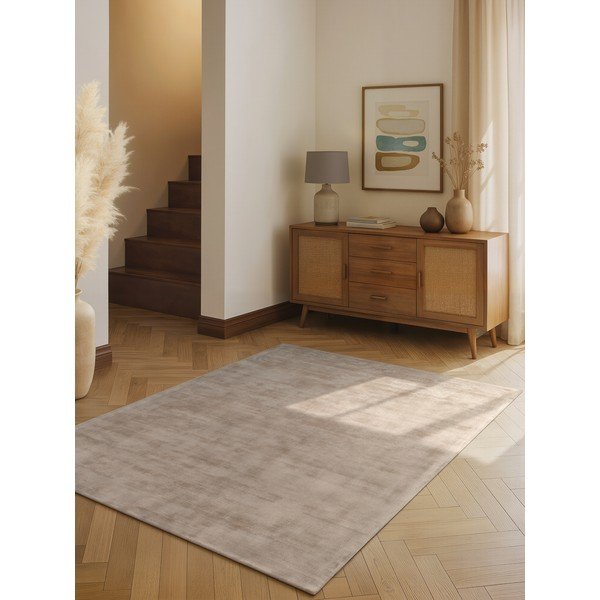 Бежов ръчно изработен килим от вискоза 80x150 cm Noemi – Vikosa-image-1