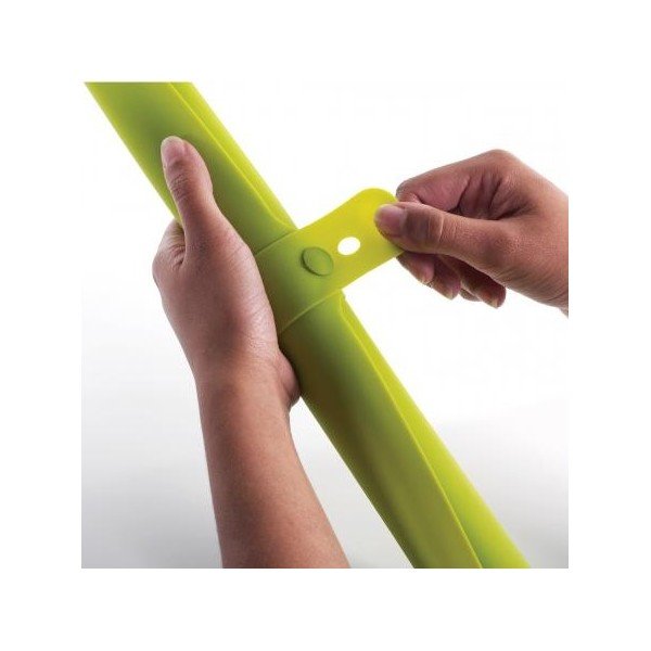Béžová silikonová podložka Joseph Joseph Roll Up-image-1