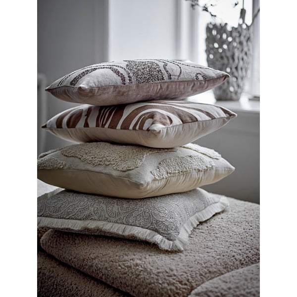 Декоративна възглавница 50x50 cm Cabrie – Bloomingville-image-4