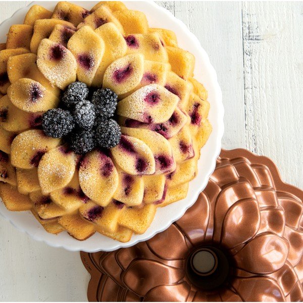 Медна форма за торта, 2,4 л Blossom - Nordic Ware-image-4