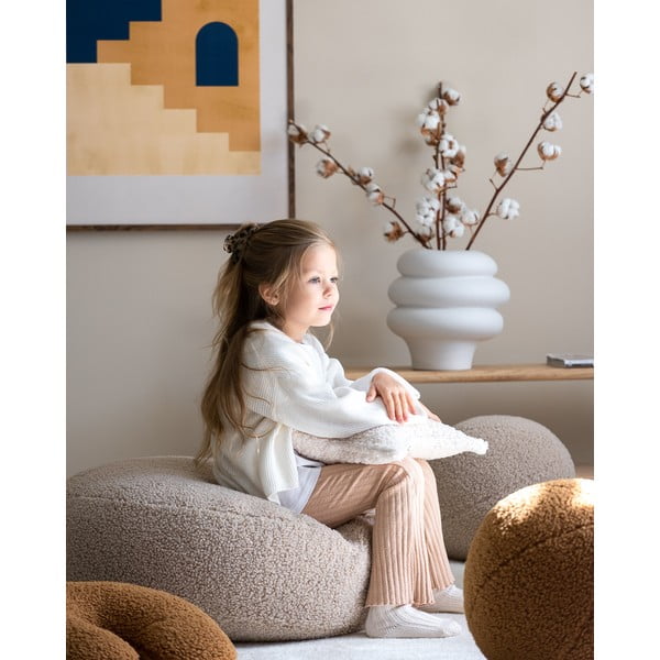 Светлокафяв детски пуф от букле Round – Wigiwama-image-1