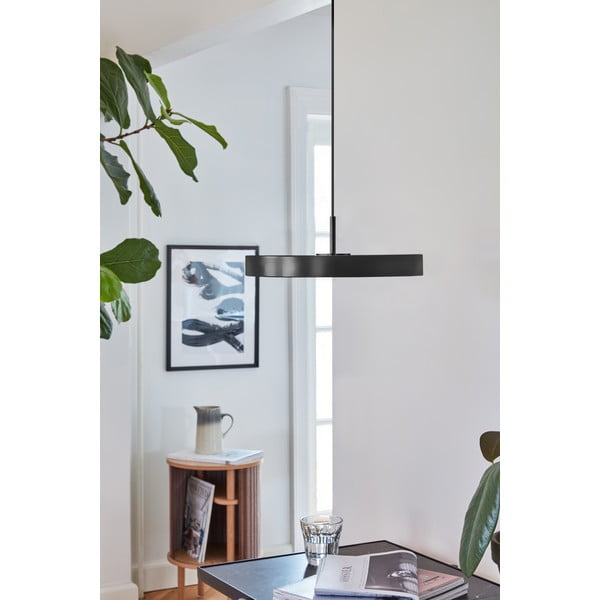 Черно LED затъмняващо се висящо осветително тяло с метален абажур ø 31 cm Asteria Plus Mini – UMAGE-image-1