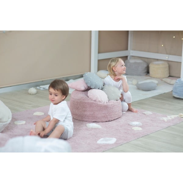 Детска възглавница Biscuit Pink – Lorena Canals-image-4