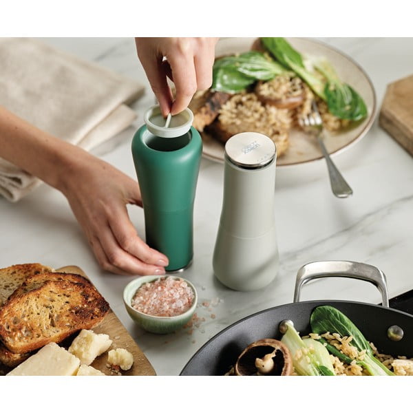 Солница и пиперница Milltop - Joseph Joseph-image-1