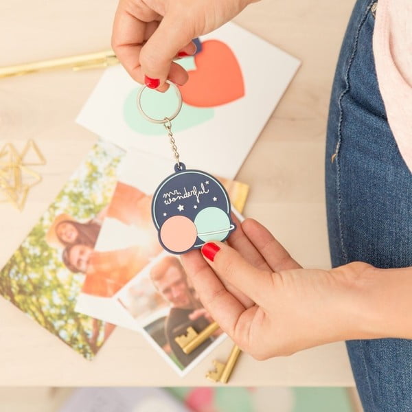 Přívěsek na klíče Mr. Wonderful Our love is Plutonic-image-2