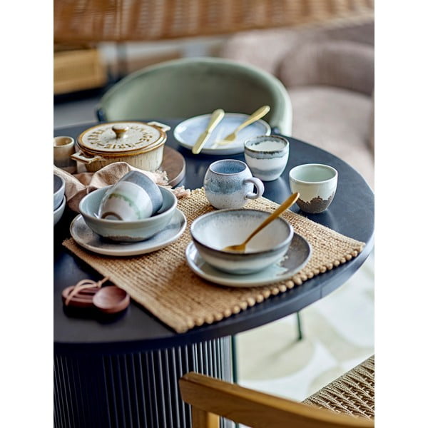 Светлозелена глинена чаша 195 ml Paula – Bloomingville-image-2