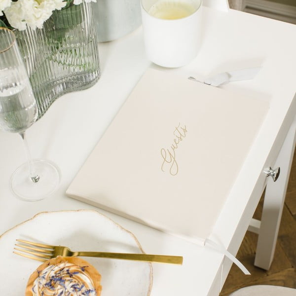 Книга за гости 52 страници – Busy B-image-1