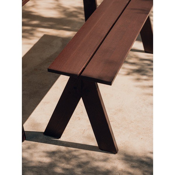 Тъмнокафява градинска пейка от масивно дърво Navo – noo.ma-image-3