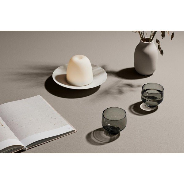 Карафа за вода от черно стъкло Поток, 1,1 л - Blomus-image-2