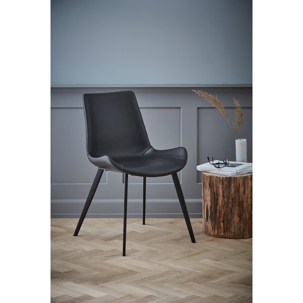 Черен трапезен стол от изкуствена кожа DAN-FORM Дания Hype - DAN-FORM Denmark-image-4