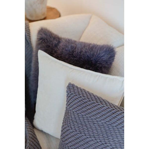 Декоративна възглавница от шенил 45x45 cm Renee – Tiseco Home Studio-image-1