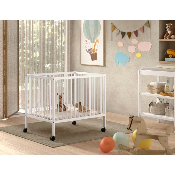 Бяла кошара за игра от масивен бук с регулируема височина/на колелца 95x75 cm Dino – Vipack-image-1