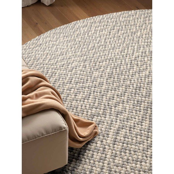 Светлосив/кремав ръчно изработен вълнен кръгъл килим ø 160 cm Lyon Beans – Elle Decoration-image-3