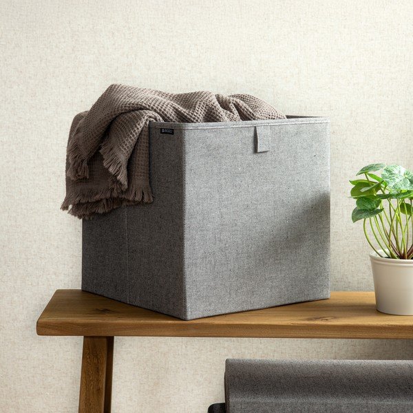 Сива текстилна кутия за съхранение 32x31,5x31,5 cm Soft Storage Cube – Bigso-image-1
