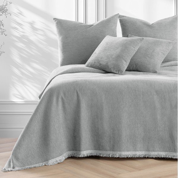 Светлосиво покривало за легло от шенил 220x240 cm Talo – Filumi-image-2