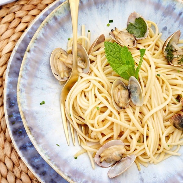 Синьо-бяла каменна купа за паста , ⌀ 23 cm Brisa - Costa Nova-image-1