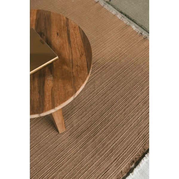 Ръчно изработен памучен килим в цвят жълта охра 140x200 cm Handloom – Lorena Canals-image-4