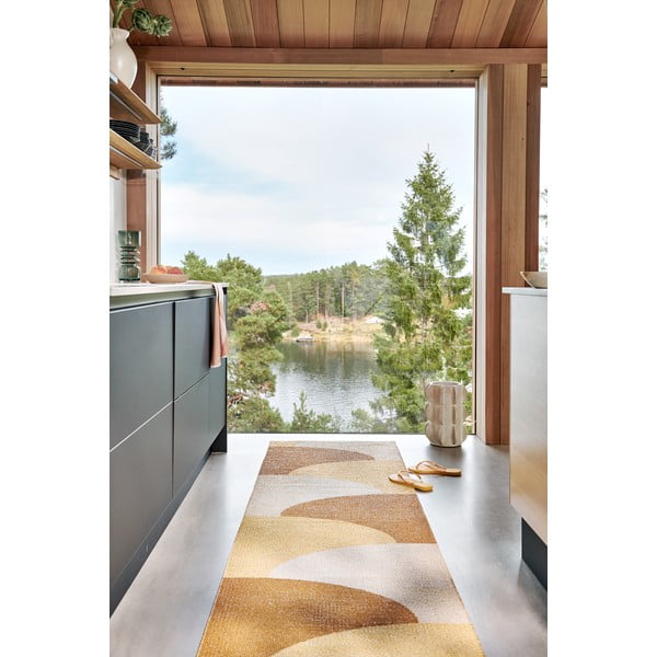 Килим за открито и закрито в цвят жълта охра 70x90 cm Hill Ochre Pale Yellow – Pappelina-image-1