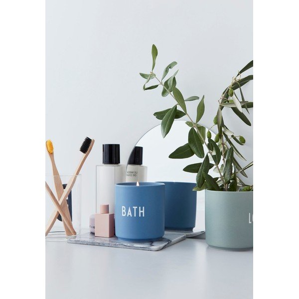 Ароматизирана свещ от соев восък Баня Blue Bath - Design Letters-image-2