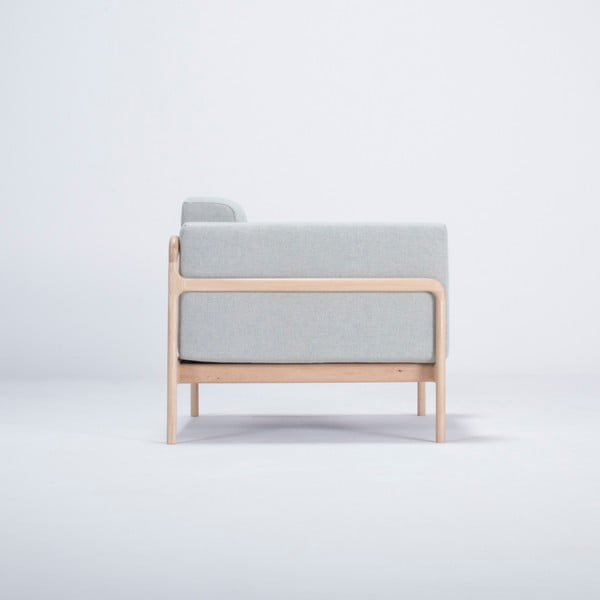 Фотьойл от дъбово дърво със синьо-сива текстилна седалка Fawn - Gazzda-image-3