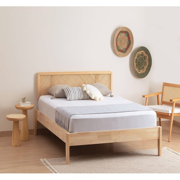 Единично легло от масивен смърч с включена подматрачна рамка в естествен цвят 90x200 cm Izabelya – Kalune Design-image-1
