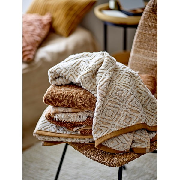 Памучна кърпа в кремаво и цвят горчица 100x50 cm Malou – Bloomingville-image-1