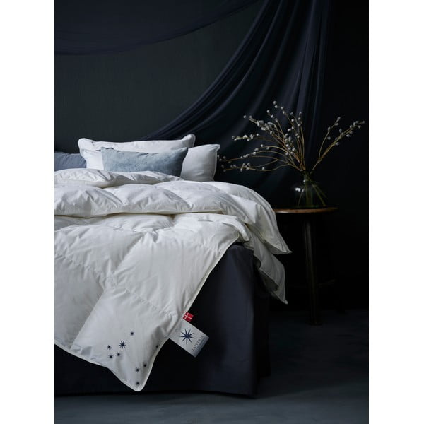 Зимна завивка с пълнеж от пух 140x220 cm Capella Warm – Universe of Sleeping-image-3