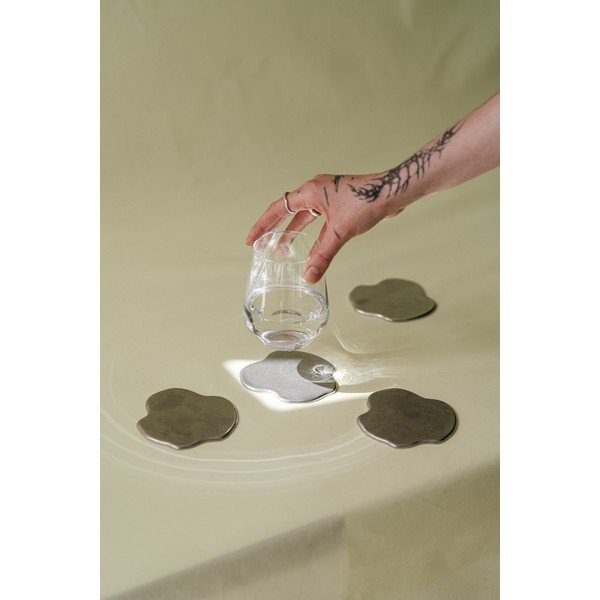 Метални подложки в комплект 4 бр. в сребрист цвят Plama – noo.ma-image-3