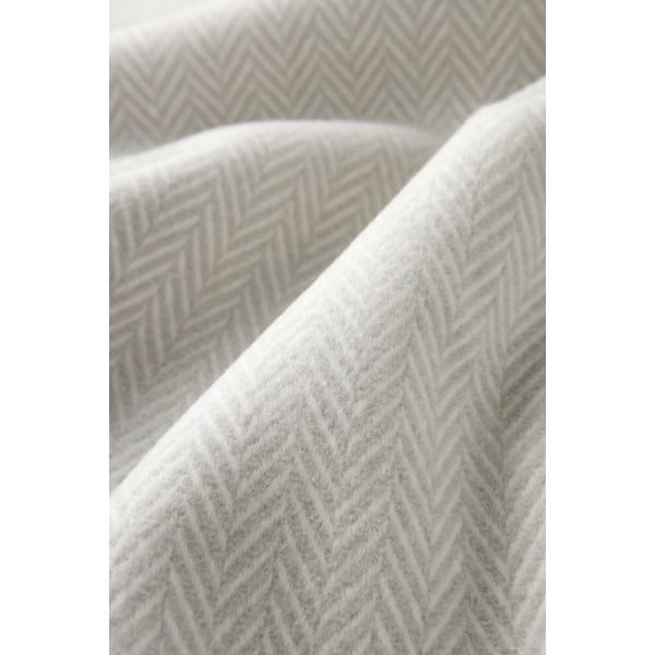 Светлосиво одеяло със съдържание на памук , 140 x 180 cm Skyline - Euromant-image-3