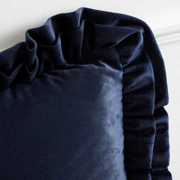 Кадифена декоративна възглавница 43x43 cm Velvet Double Frill – Catherine Lansfield-image-1