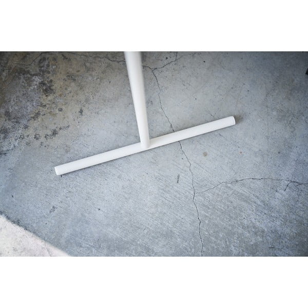 Бяла метална стенна стойка за дрехи Tower – YAMAZAKI-image-4