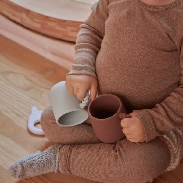 Сини/кафяви силиконови детски чаши в комплект 2 бр. Mellow – OYOY Mini-image-2
