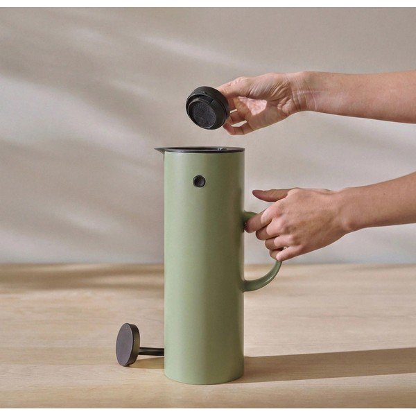 Зелена пластмасова термо кана 1 l EM77 – Stelton-image-1