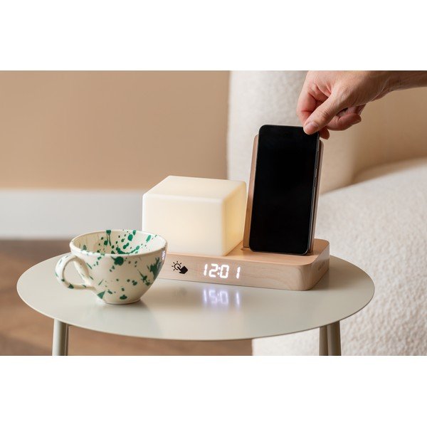 Дигитална/настолна аларма с безжично зарядно Retro LED Night Light – Karlsson-image-1